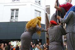 STILTLIFE-StreeTTheater-DRUNK-PUNCH-LOVE-8