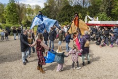 STILTLIFE-StreeTTheater-EARTH-4-DANS Foto Maurice Boyer