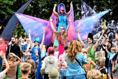 STILTLIFE-StreeTTheater-EARTH-Community-Deventer_klein