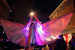 STILTLIFE-StreeTTheater-Esnchede-Lights-up-3