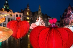 STILTLIFE-StreeTTheater-LOVE-PARADE-1