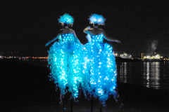 STILTLIFE-StreeTTheater-PLASTIC-not-so-FANTASTIC-14-klein