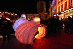 STILTLIFE-SreeTTheater-SNOW-2